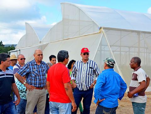 1201 visita ministro agricultura